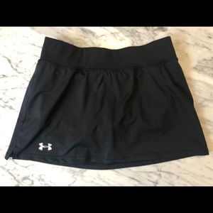 UNDER ARMOUR | athletic skirt with shorts lining